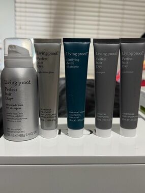 Living Proof Perfect Hair Day Travel Set - brand new